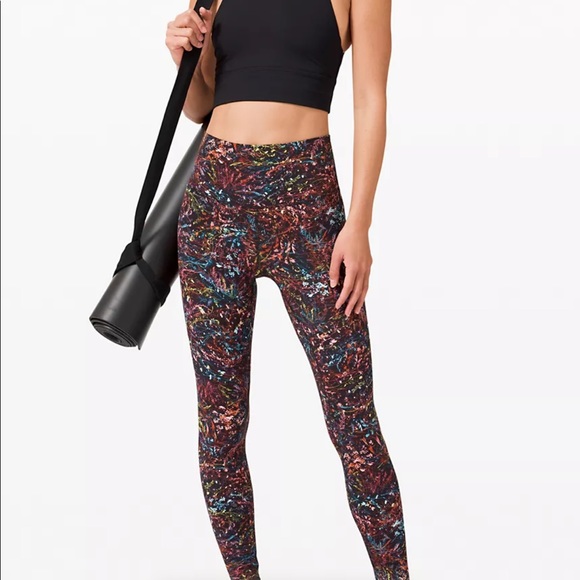 Brand New Lululemon Align 25” size 4 - Picture 5 of 5